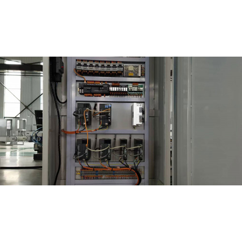 Линия с 4-х головочным обжимным прессом ЧПУ CLM4XA-CNC-100*2200*3000 в Уфе